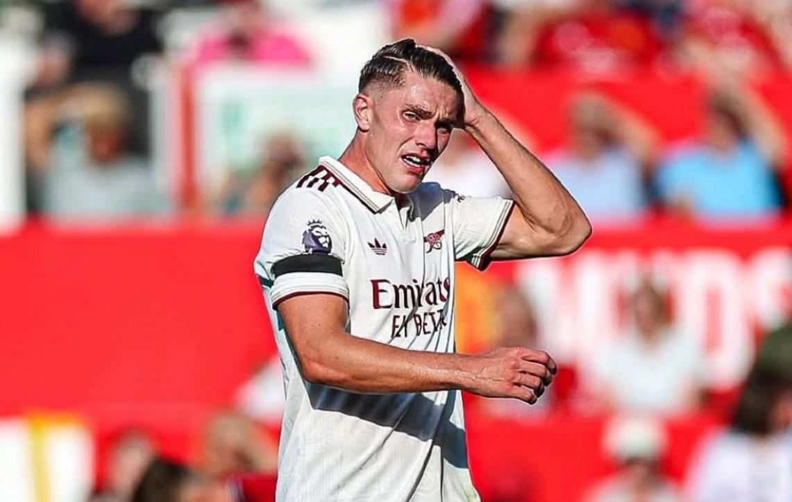 不过坚称, 特拉福德举