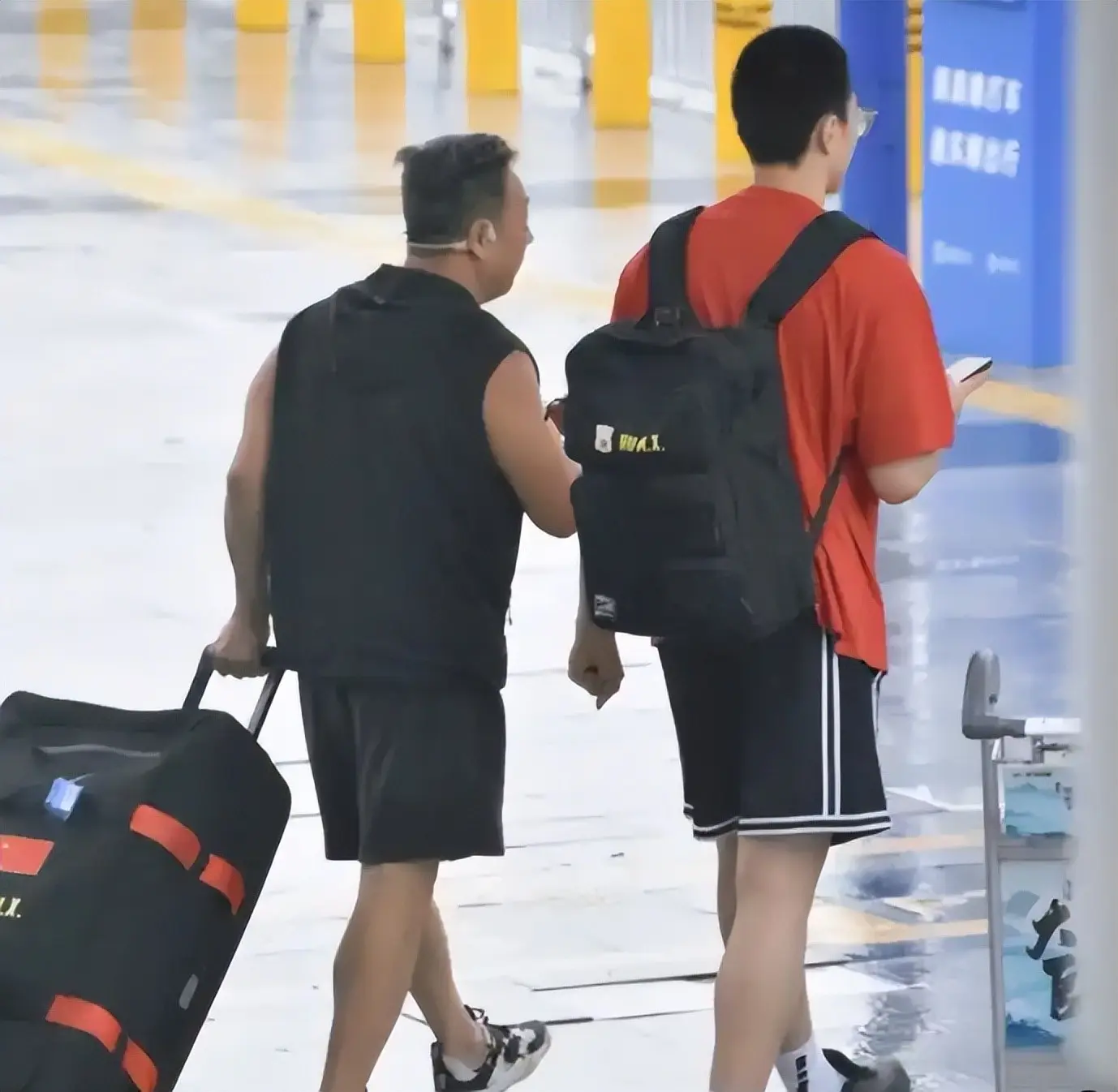 赵睿满是遗 赵睿满是遗