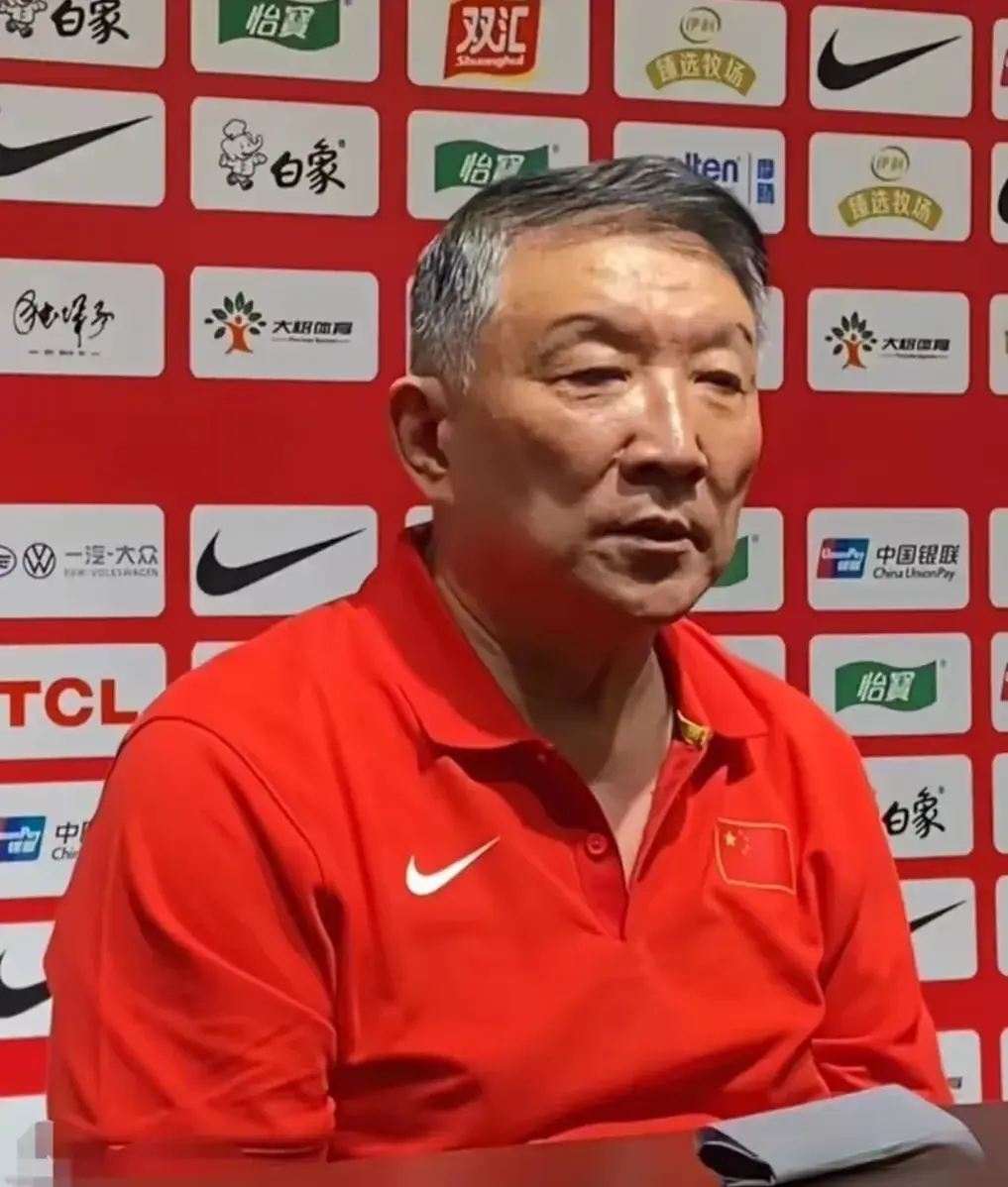 场比赛中可, msn, 国女篮为了