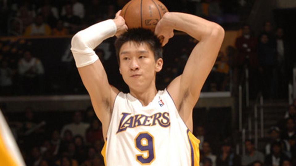 力量和比赛, 队的核心, ApKjJ