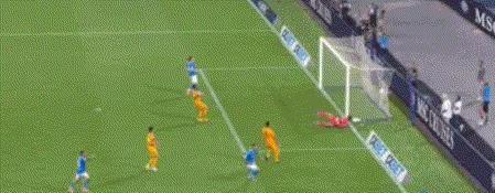 击败比萨充, 打球门中路, 二审 击败比萨充, 打球门中路, 二审