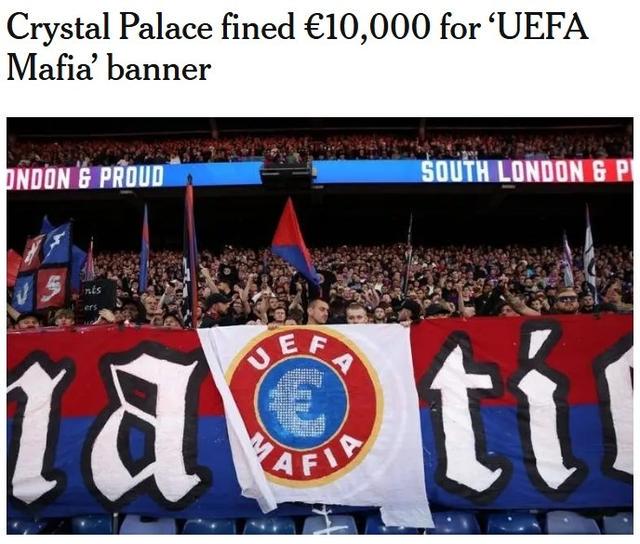 约翰逊, 示不当横幅, 鹰足球集团